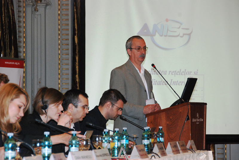 5 iunie 2012, Neutralitatea reţelelor şi sustenabilitatea internetului